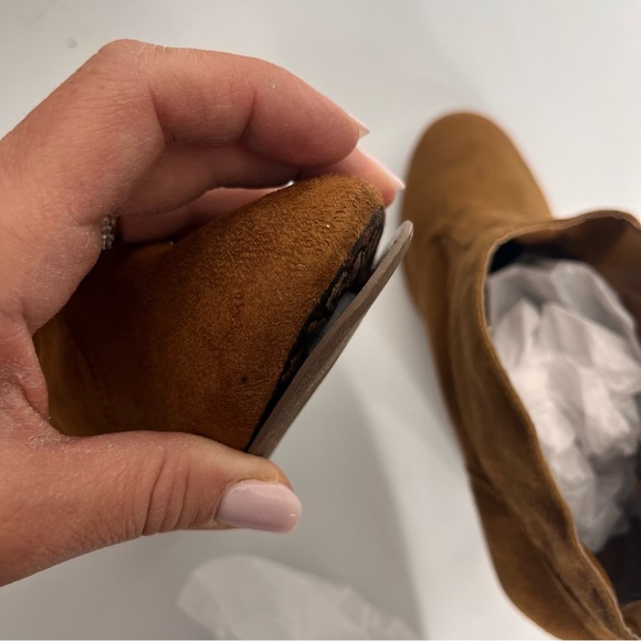 26) Madden Girl Faux Suede Payge Chestnut Beaded Ankle Booties Size 8 - Picture 7 of 13